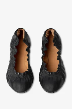 Ballerinas mit runder Spitze aus Leder Flora