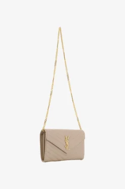 Brieftasche mit Kettengurt aus gestepptem Leder Cassandre