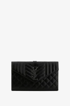 Genarbte Lederbrieftasche mit Kettengurt Cassandre Mixed Matelassé