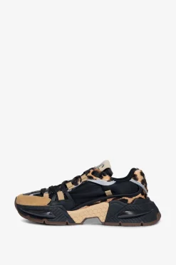 Materialmix-Keilsneakers mit Leo-Print Airmaster