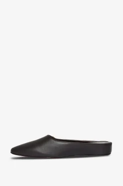 Mules mit kleinem Absatz aus Leder Sleep On It