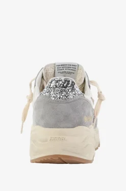Niedrige Materialmix-Sneakers mit Glitter Running Sole