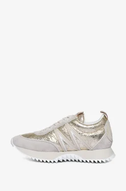 Niedrige rissige goldene Sneakers Pacey
