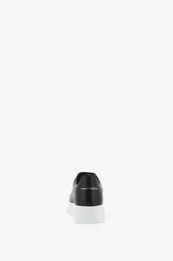 Niedrige Schnürsneakers aus Glattleder Oversized