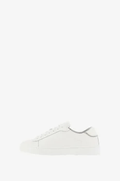 Niedrige Schnürsneakers aus genarbtem Leder Dalila
