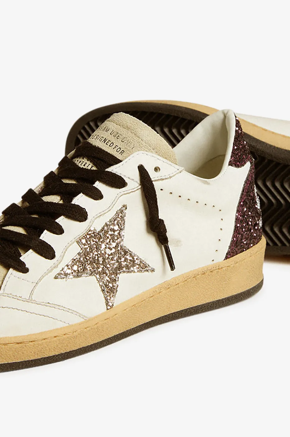 Niedrige Used-Look-Ledersneakers mit Glitter Ball Star