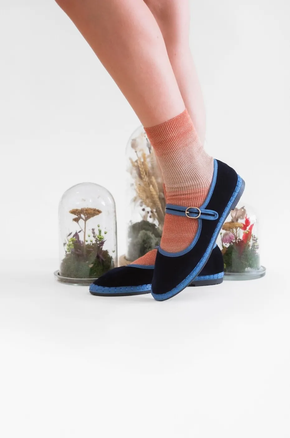 Riemchenballerinas aus Baumwollsamt Montague
