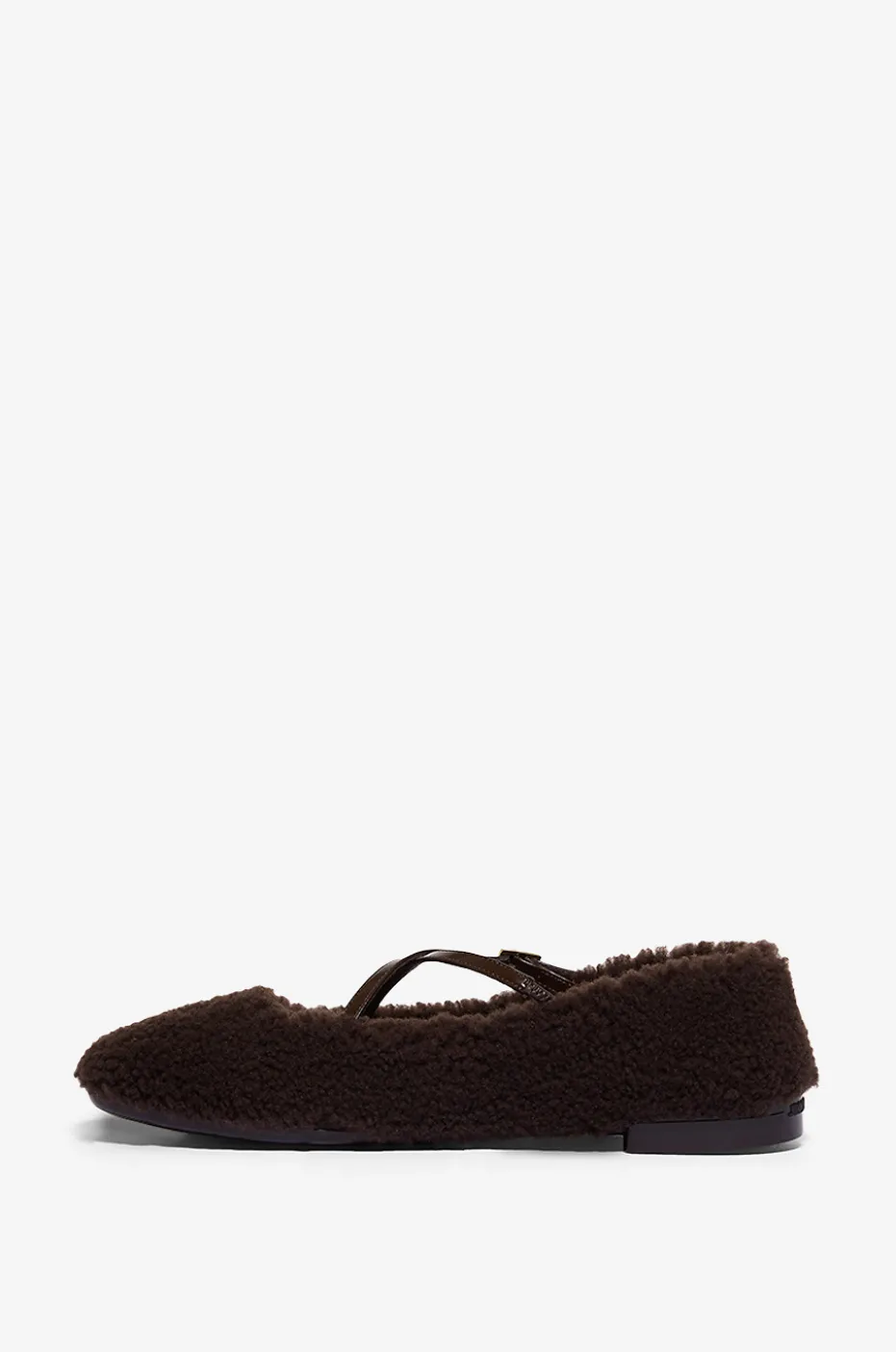 Riemchenballerinas aus Shearling Eleri
