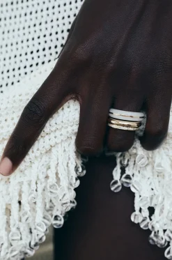 Ring aus weissem Jaspis und Gold mit Diamanten Essential Gem Stacking
