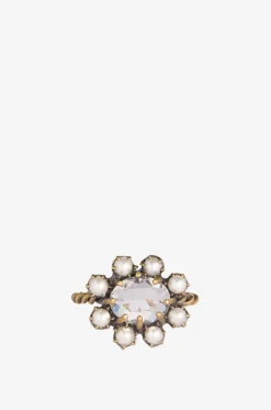 Ring mit Kristallen und Perlen Chiffon