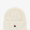 Rippstrickmütze aus Schurwolle mit Umschlag und Logopatch