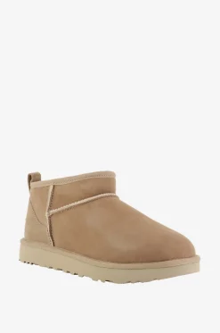 Shearling-gefütterte Wildlederstiefeletten W Classic Ultra Mini