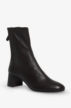 Stiefeletten mit Absatz