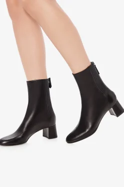 Stiefeletten mit Absatz