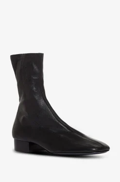 Stiefeletten mit Blockabsatz aus Glanzleder Club
